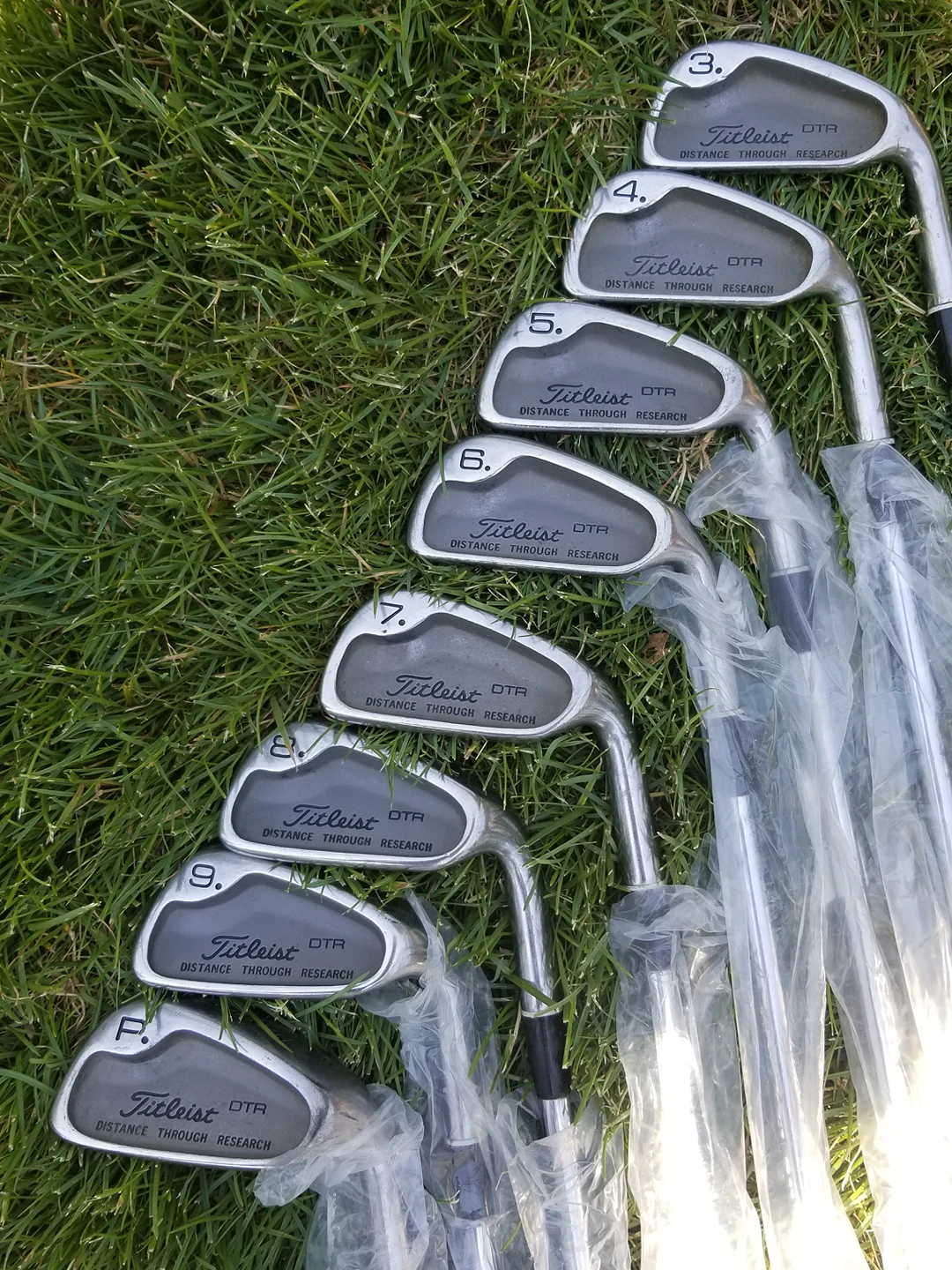 Titleist set of irons thumbnail