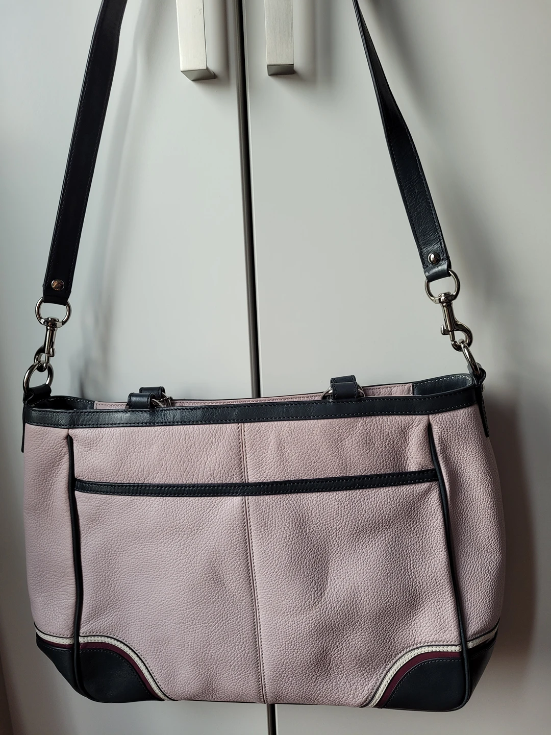 All leather pink coach bag image indicator(6)