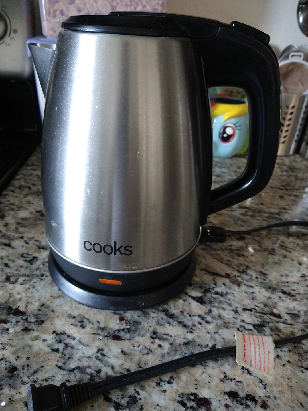 cooks electric kettle