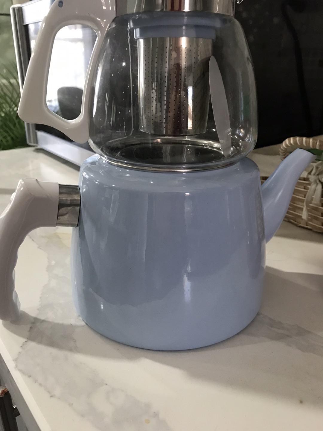 Kettle and tea pot brand new 