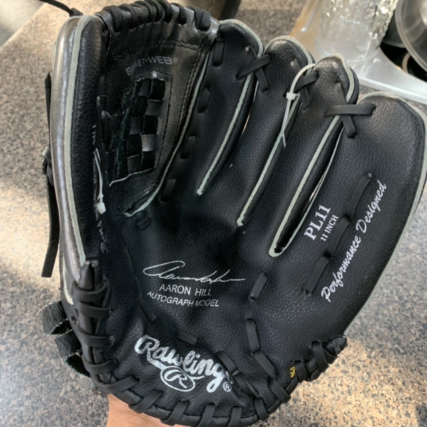 BASEBALL GLOVE - photo 3
