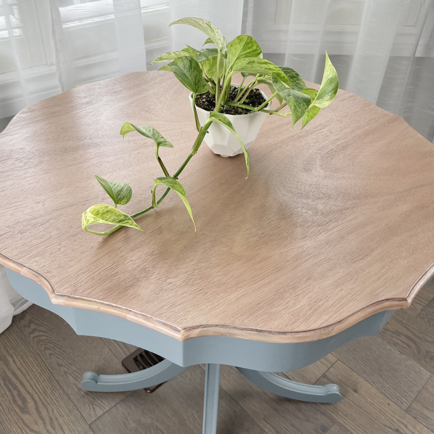 Refinished Table and Chairs  - photo 4