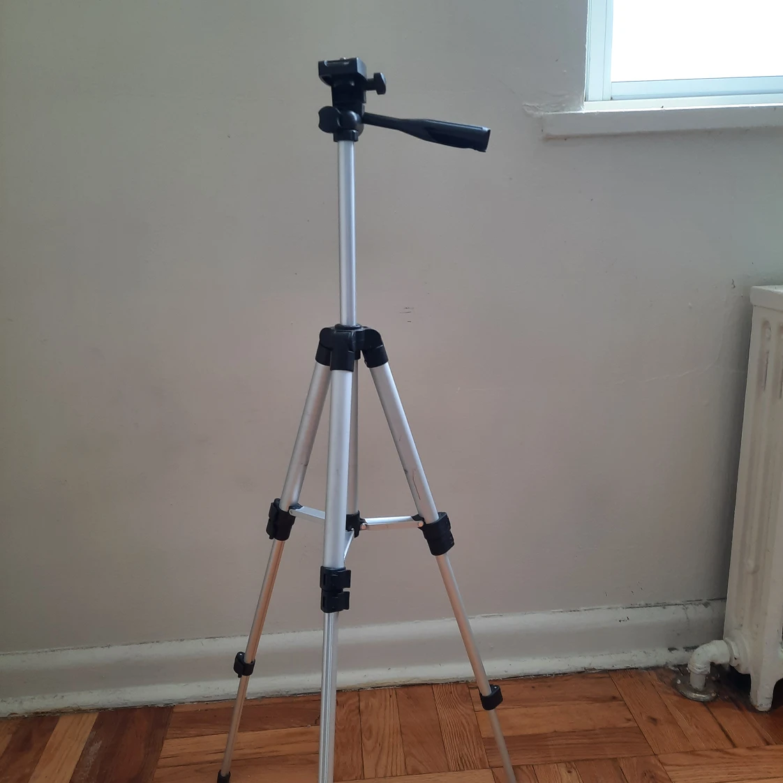 Tripod thumbnail