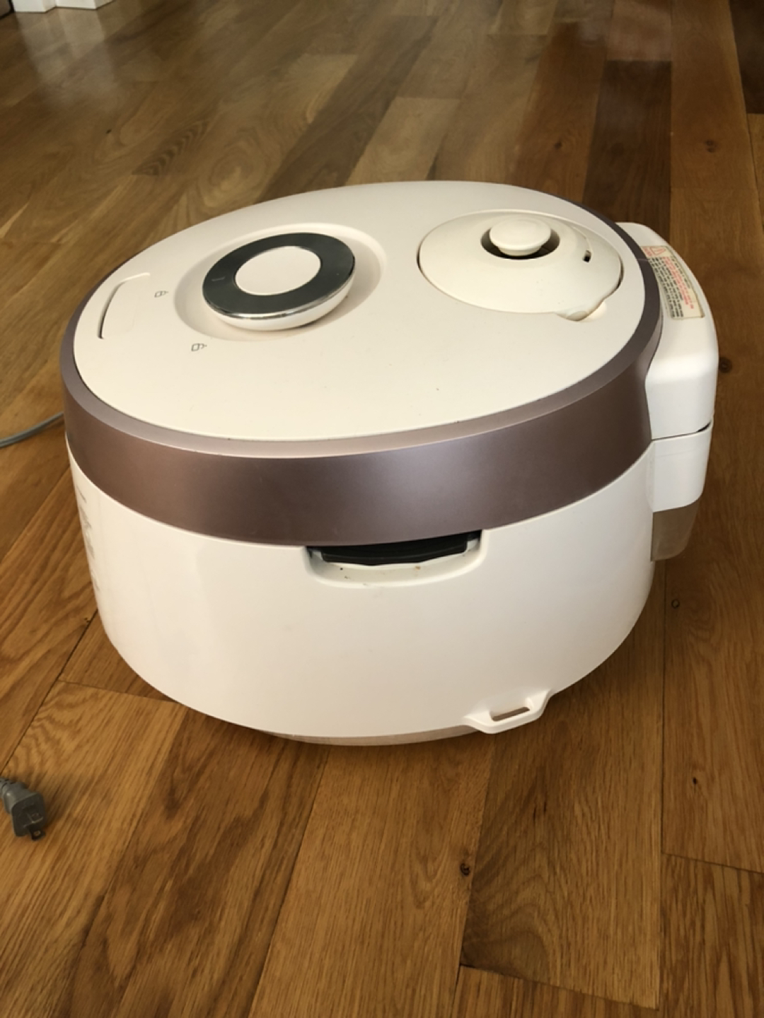 Cuckoo steam rice cooker - photo 2