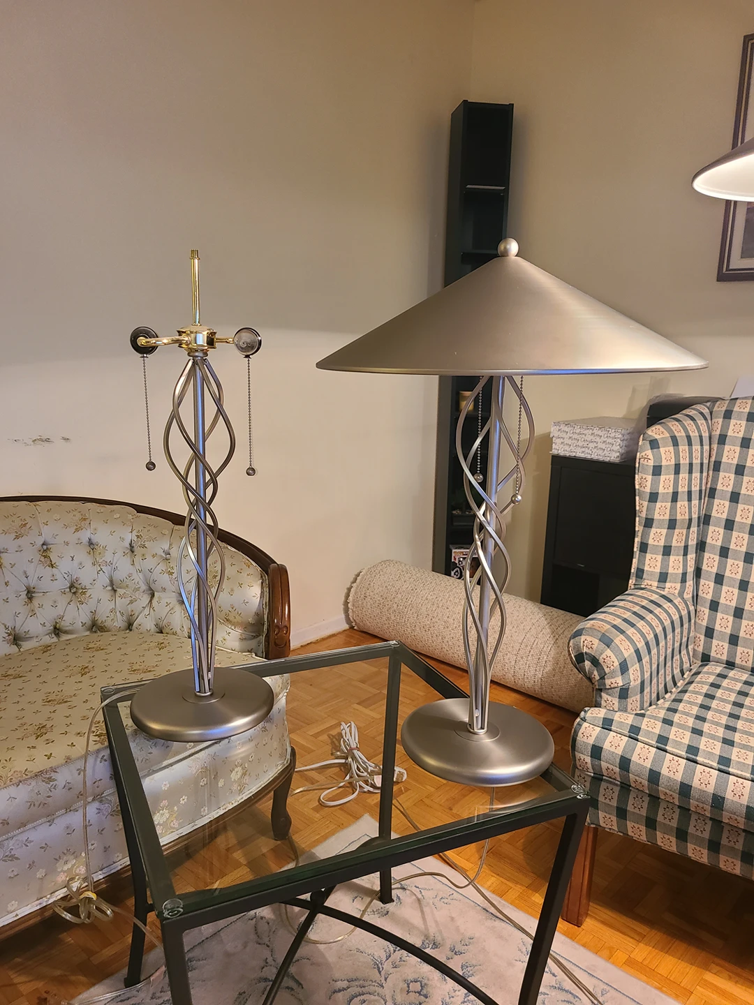2 Table Lamps, 1 Floor Lamp - photo 5