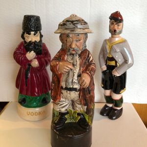 Vintage Alberta’s molds ceramic decanters