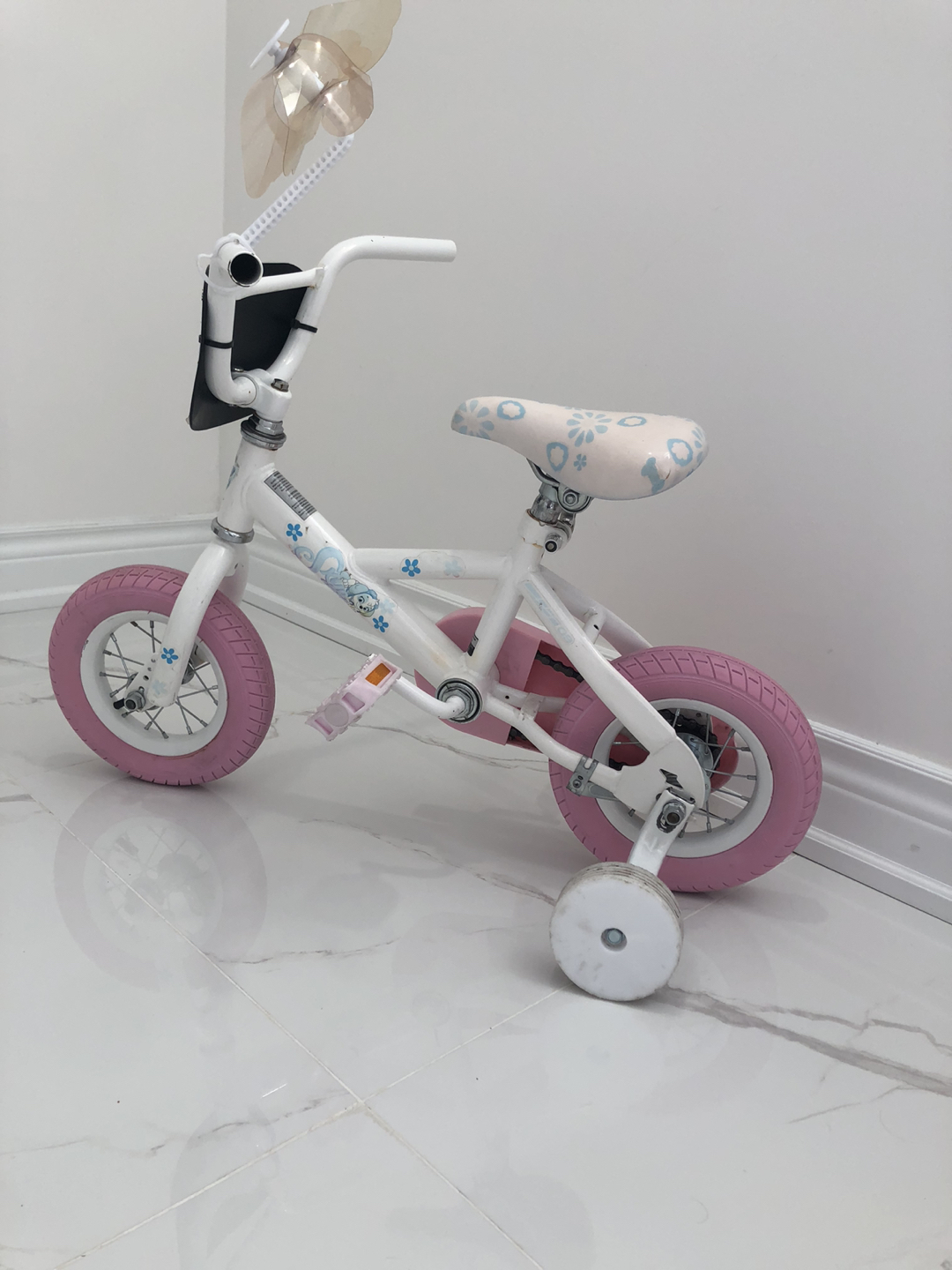 Kids bike  thumbnail
