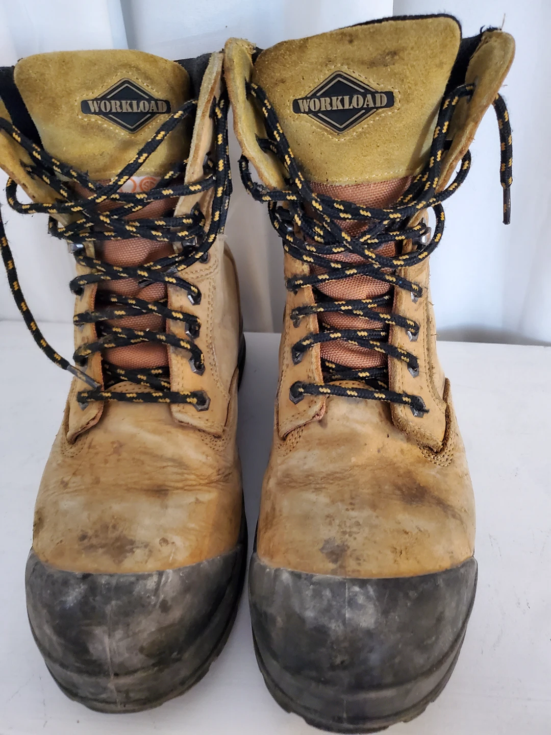 safety boots men's size 8