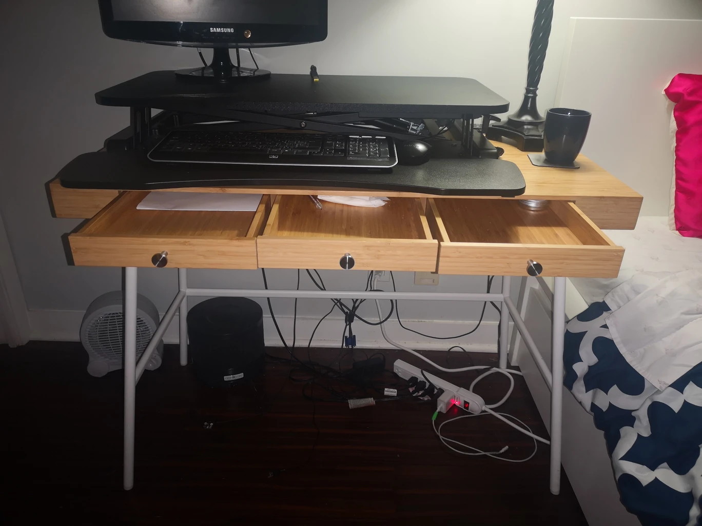 Computer desk - photo 2