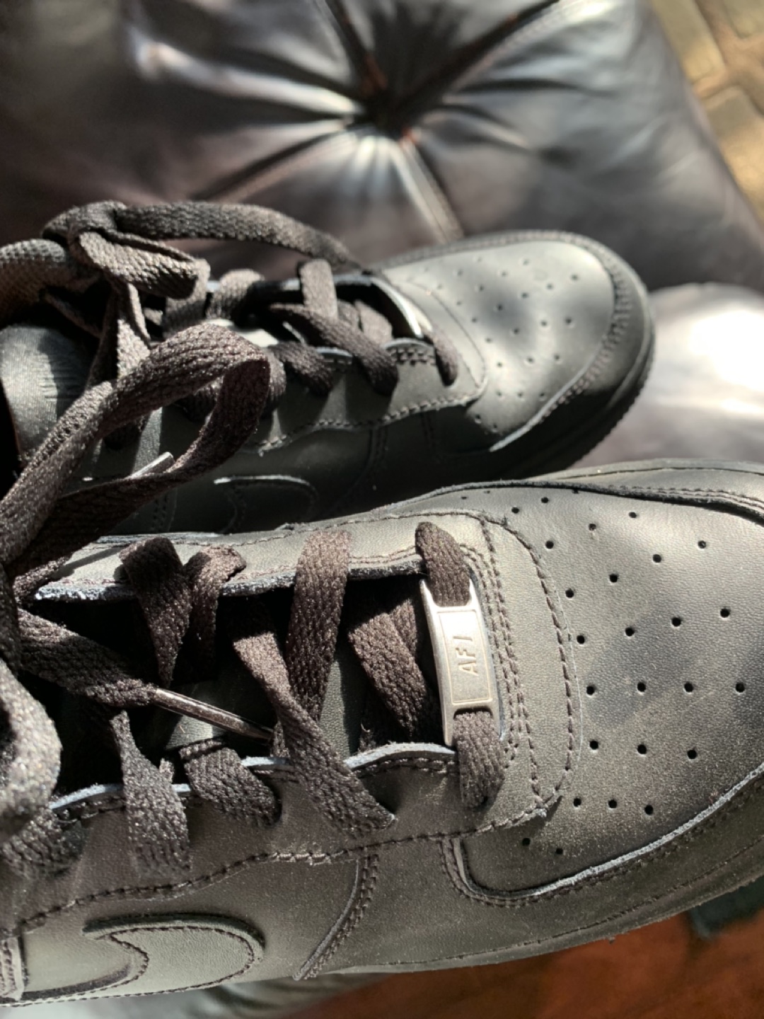 NIKE AIR FORCE 1’s SIZE 6 - photo 2