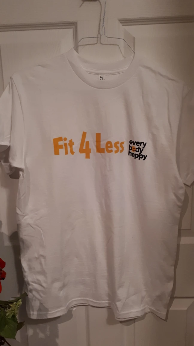#freecycle 2 New men's t-shirts thumbnail