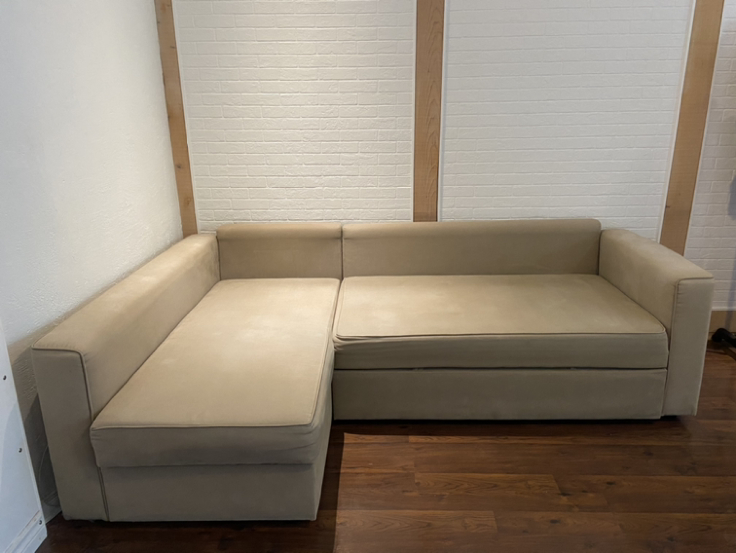 IKEA pull out Couch - photo 2