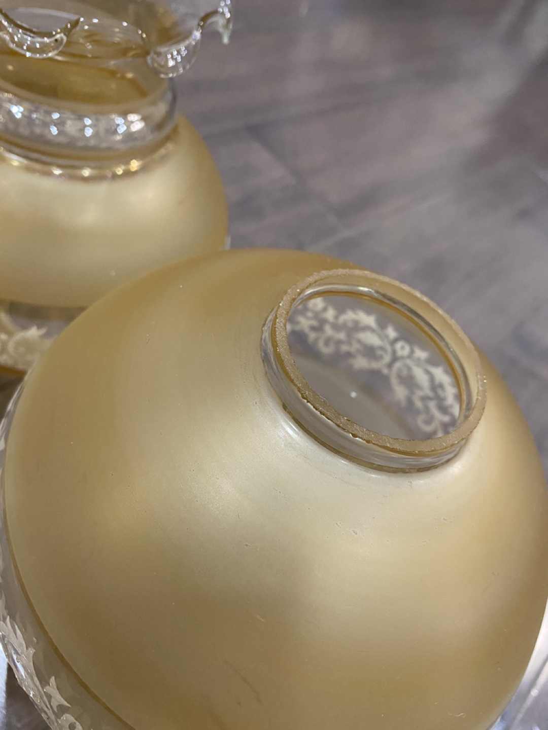 Vintage Glass Lampshade 2 pc Set image indicator(4)