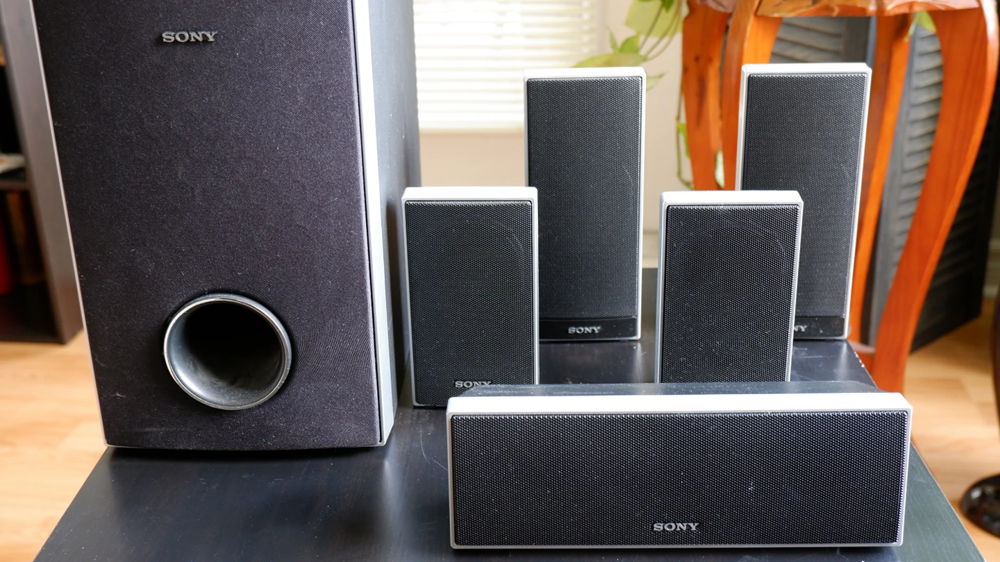 Sony Surround Sound Home Theatre Speakers with Sub Woofer