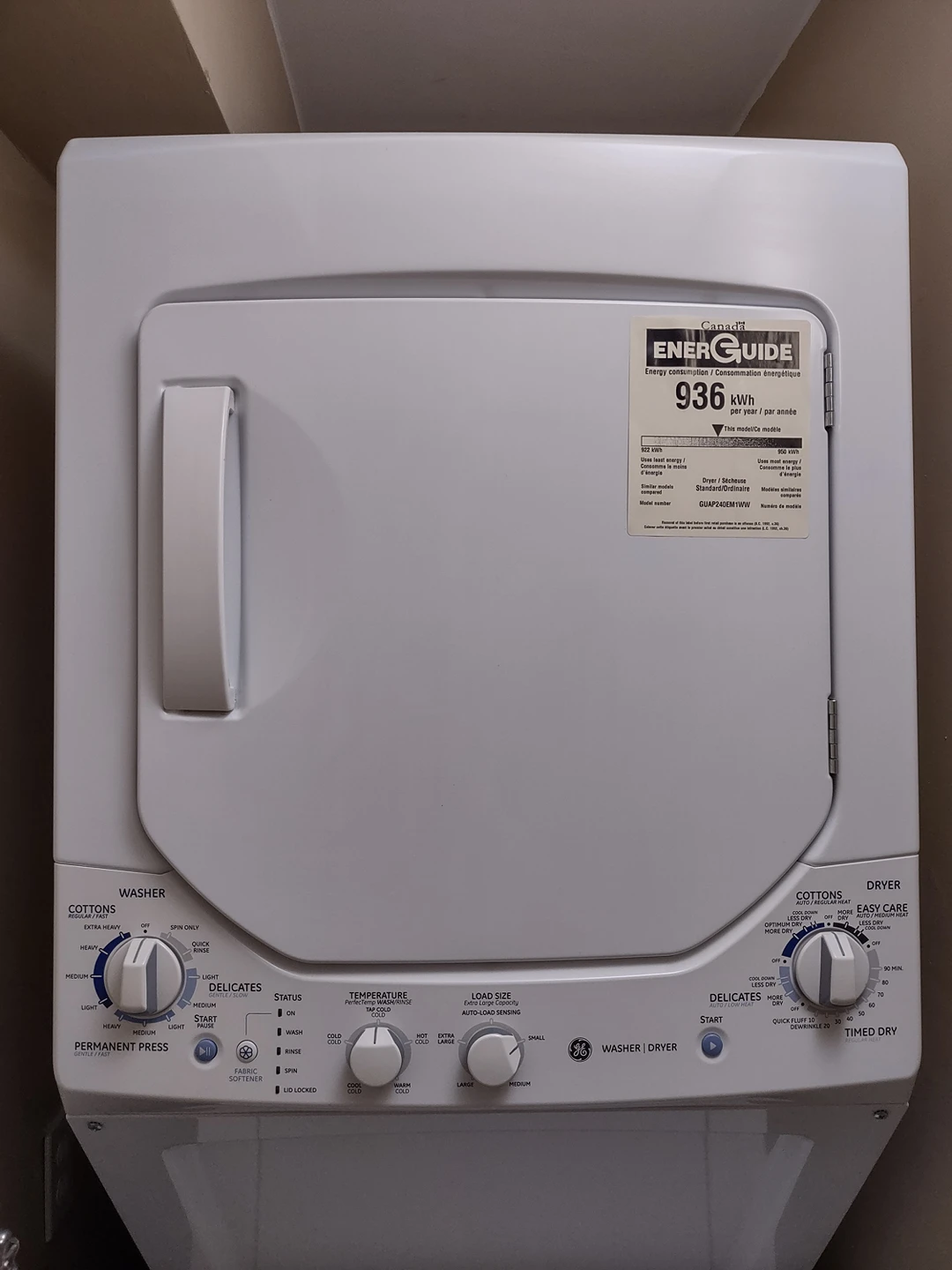 GE Laundry Centre - washer & dryer pair thumbnail