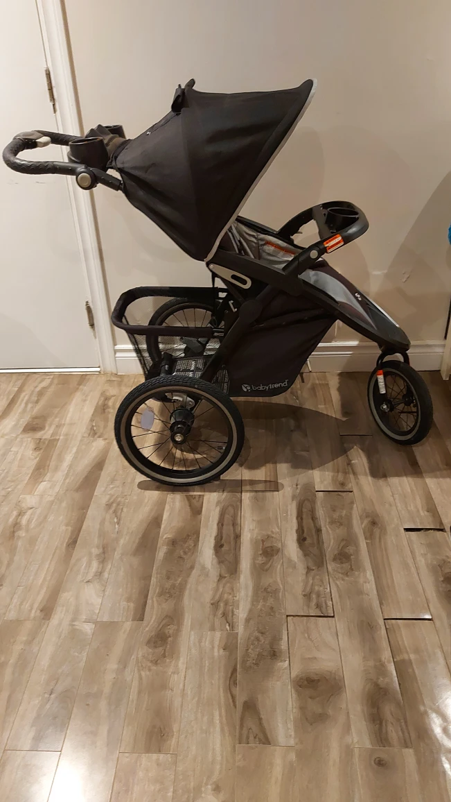 Baby Trend Jogger Stroller - photo 2