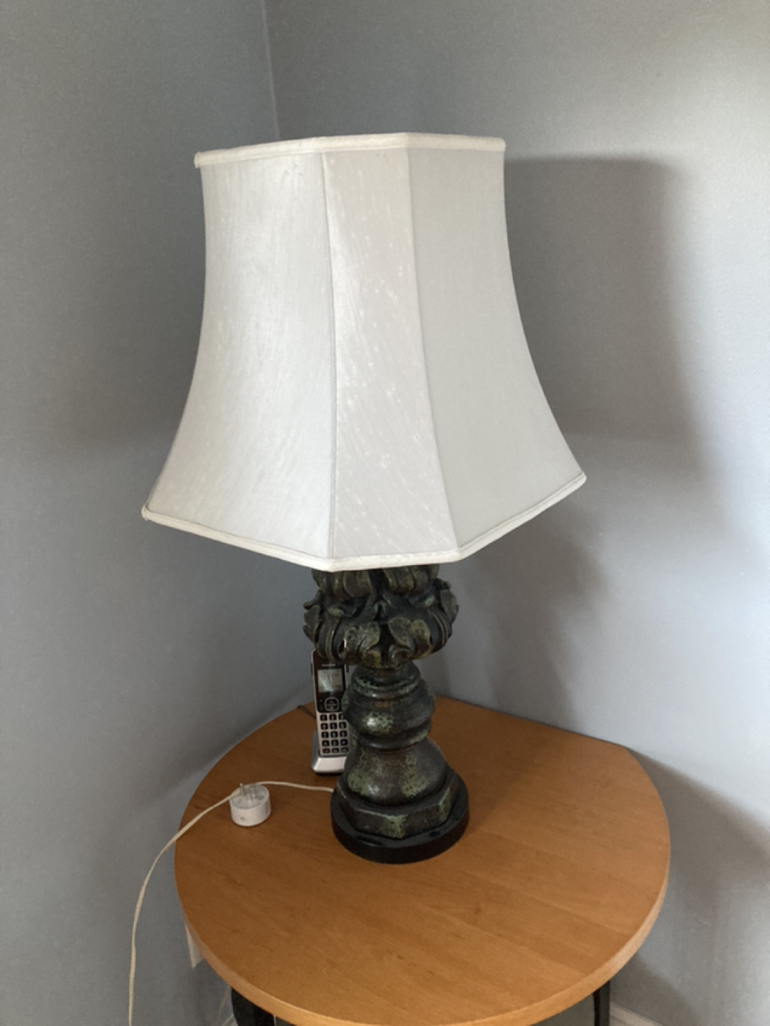 Table Lamp - photo 3