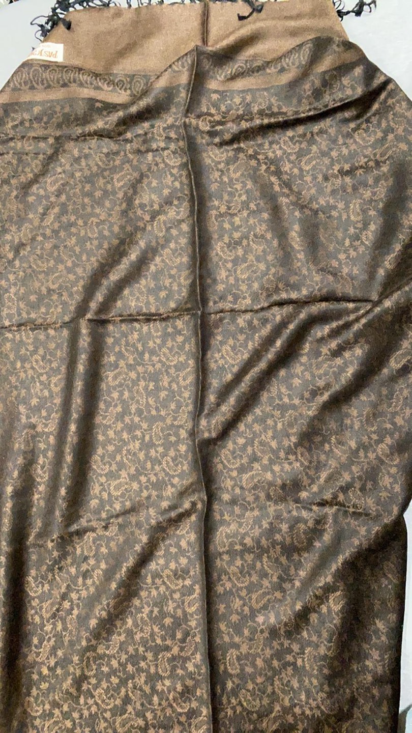Ladies Shawl