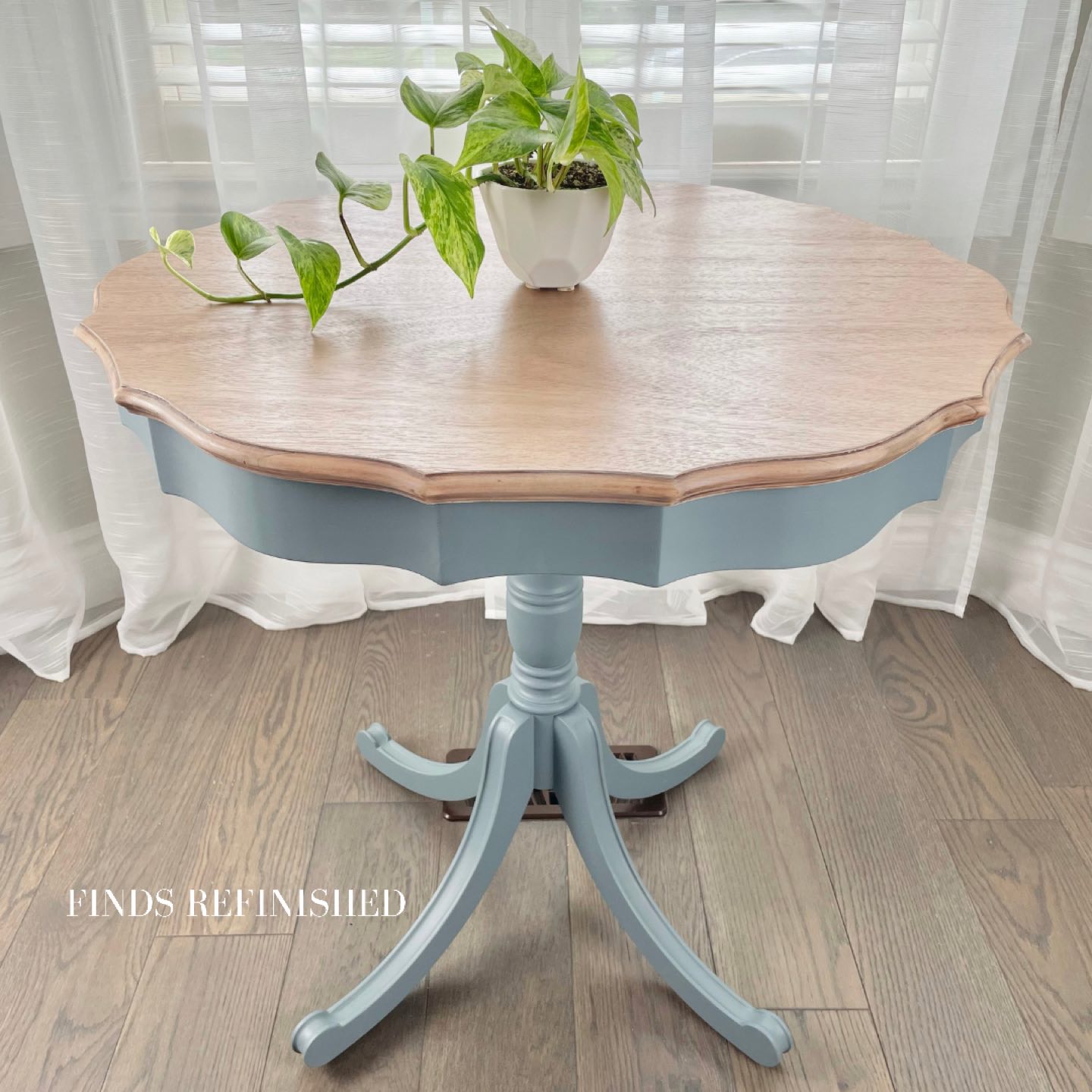 Refinished Table and Chairs  - photo 3