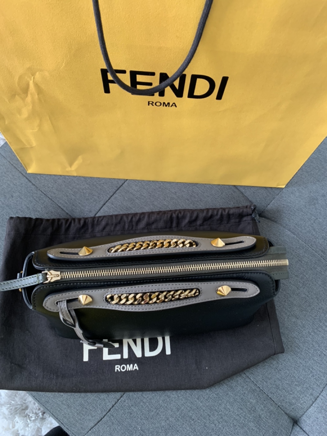 Fendi by the way bag image indicator(10)