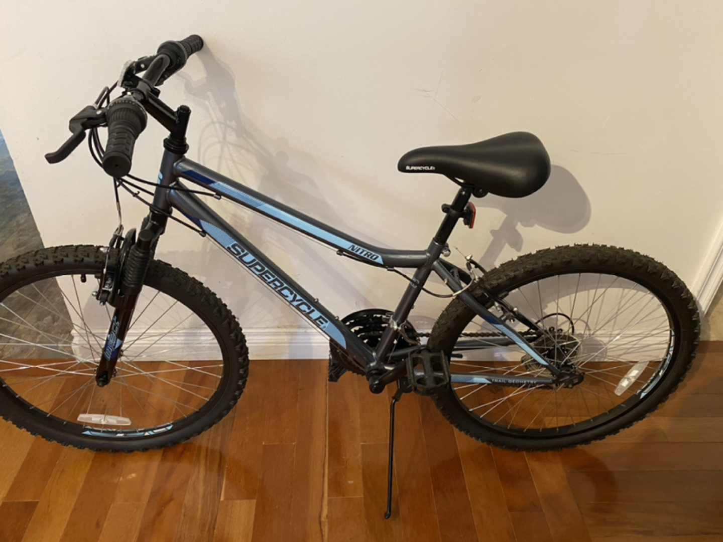 24 inch / 7 speed Youth Bicycle - Good for youth or short adults