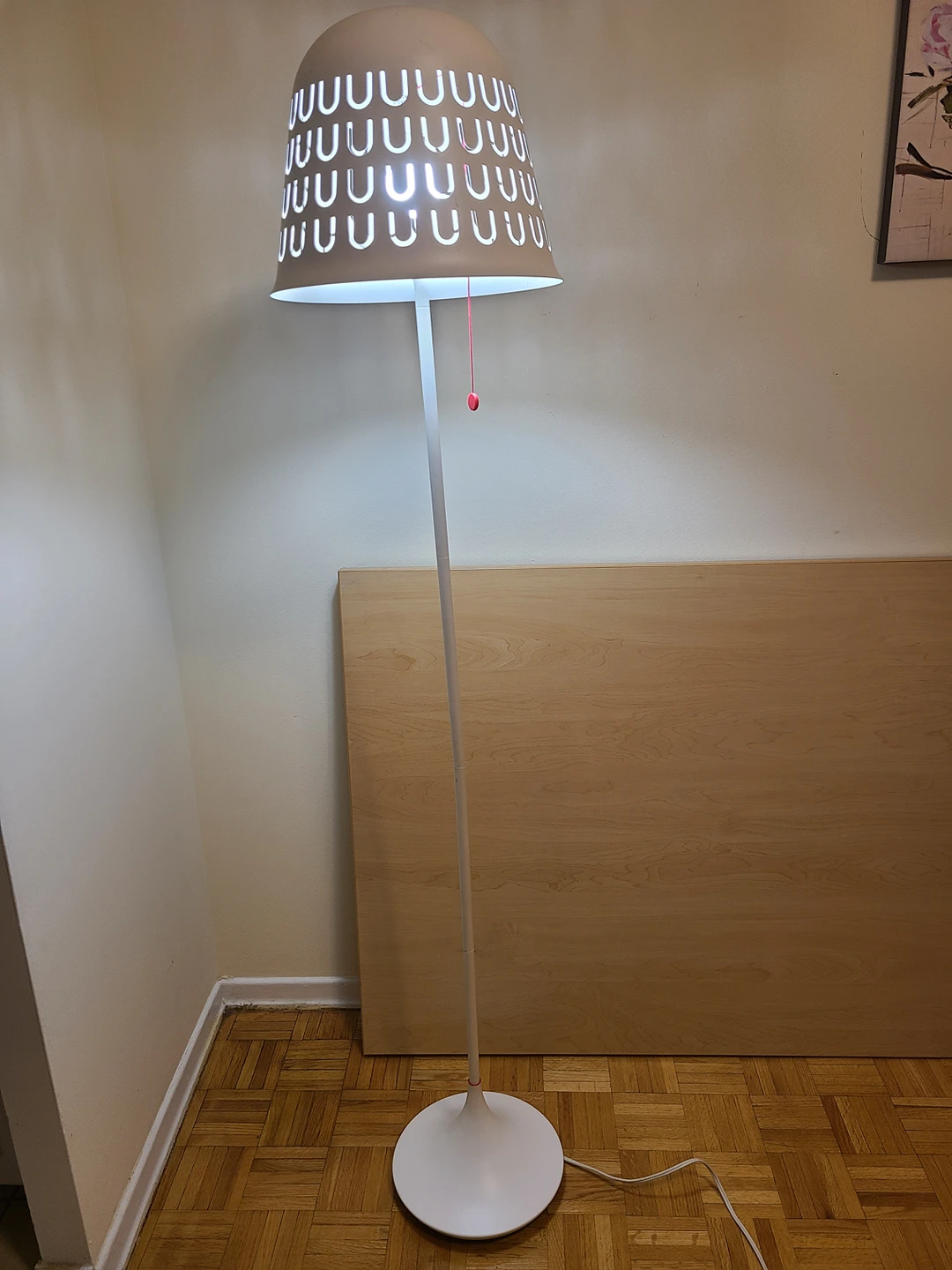 White Floor Lamp - photo 3