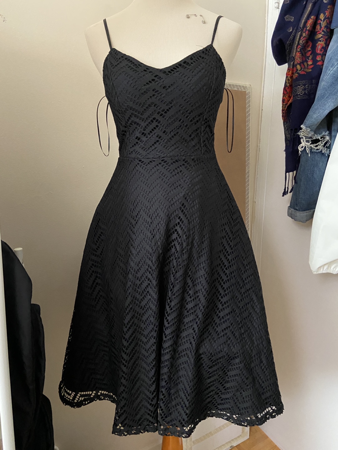 Black lace dress thumbnail