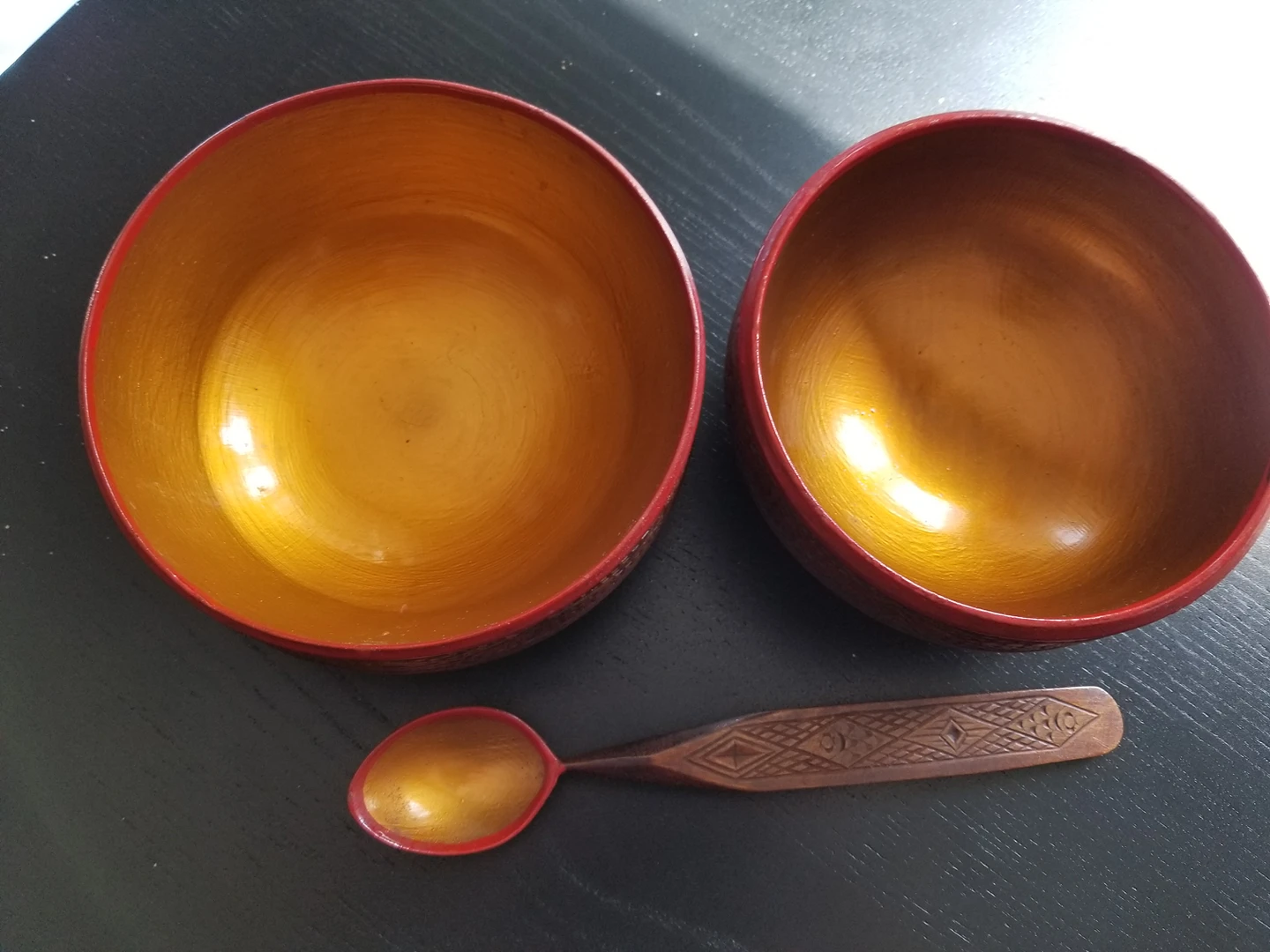 Russian Lacquer Bowls and spoon. Gold Red Fish Carving - photo 2
