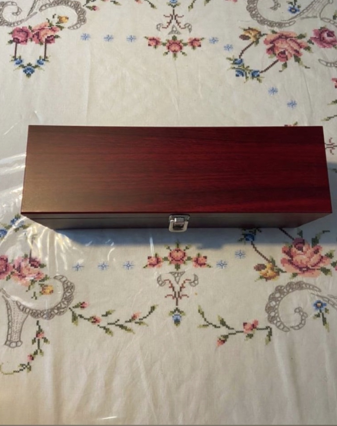 Brand New Wine Set for $10!!!  image indicator(2)