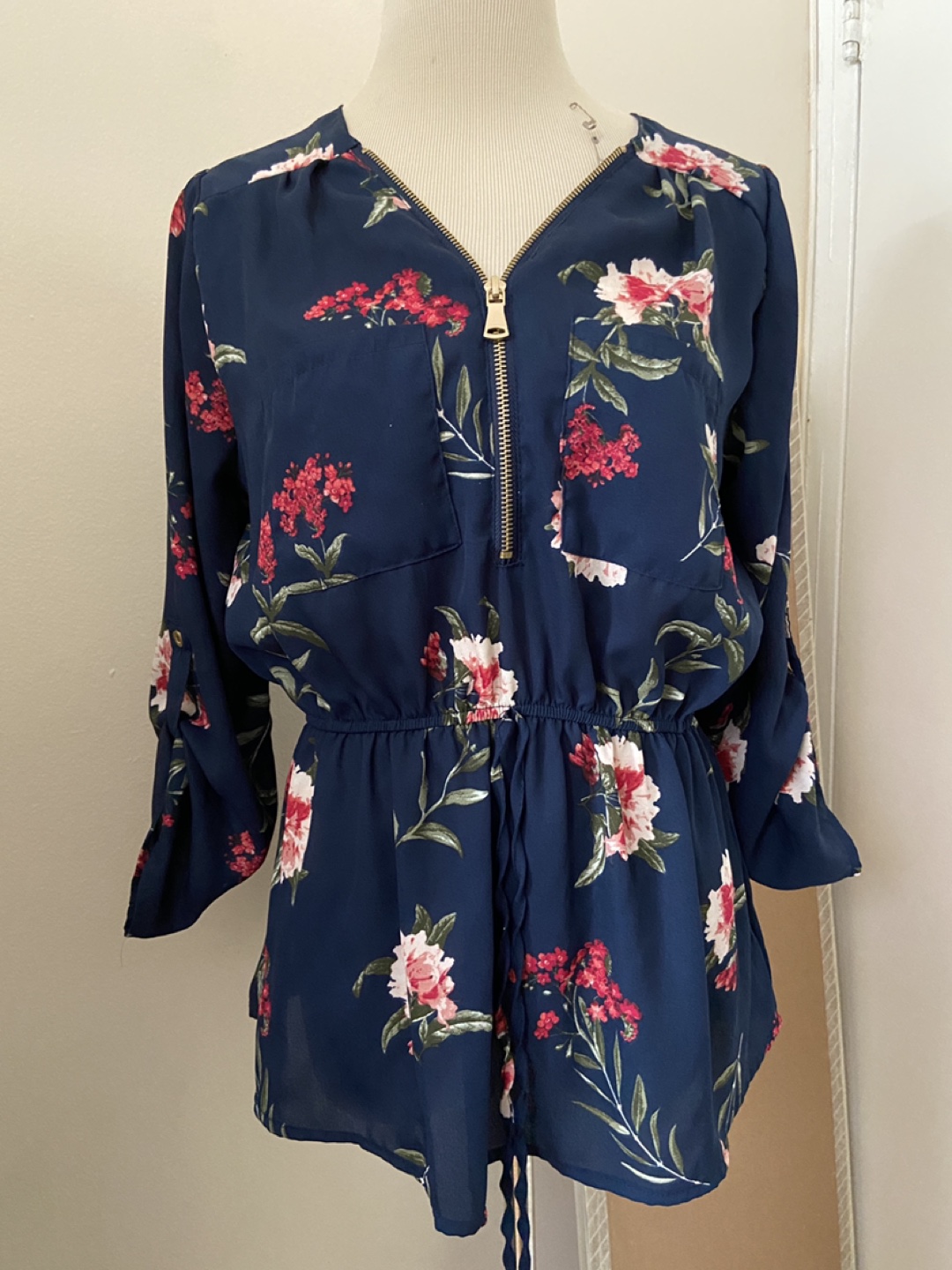 Floral blouse thumbnail