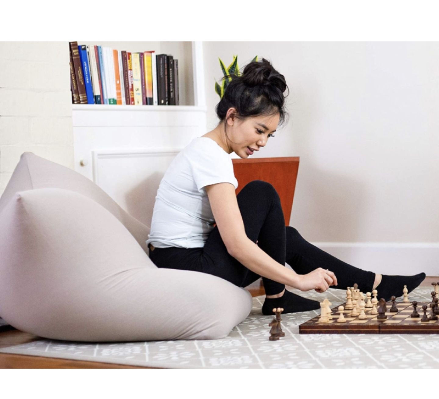 Yogibo small bean bag with washable & removable cover - photo 5