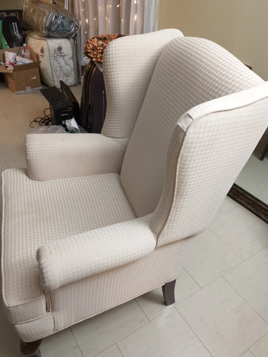 Arm chair, very comfortable $50 - photo 2