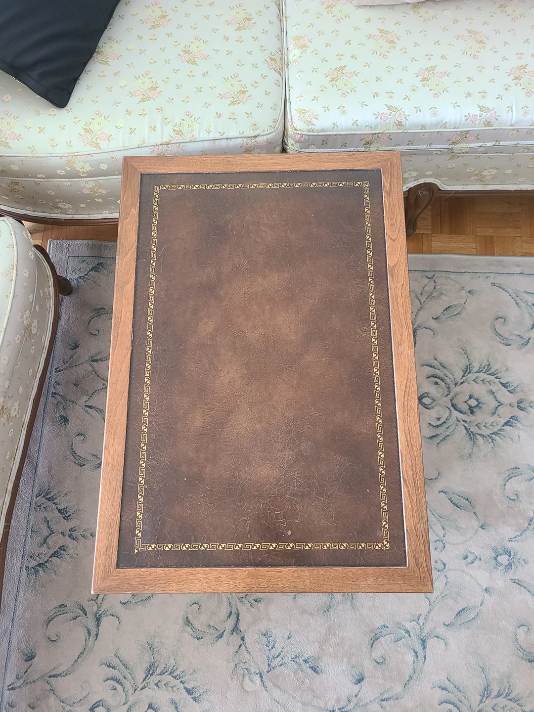 Wood side table with leather top - photo 4