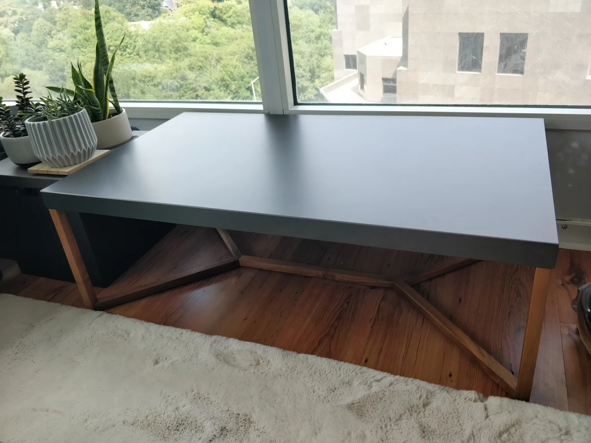 Trivia Coffee Table from EQ3 image indicator(2)