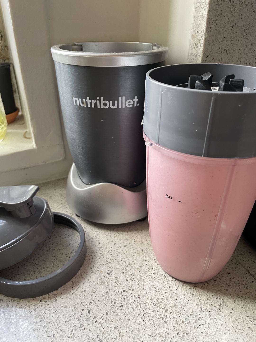 Blender - nutribullet 1 year old 