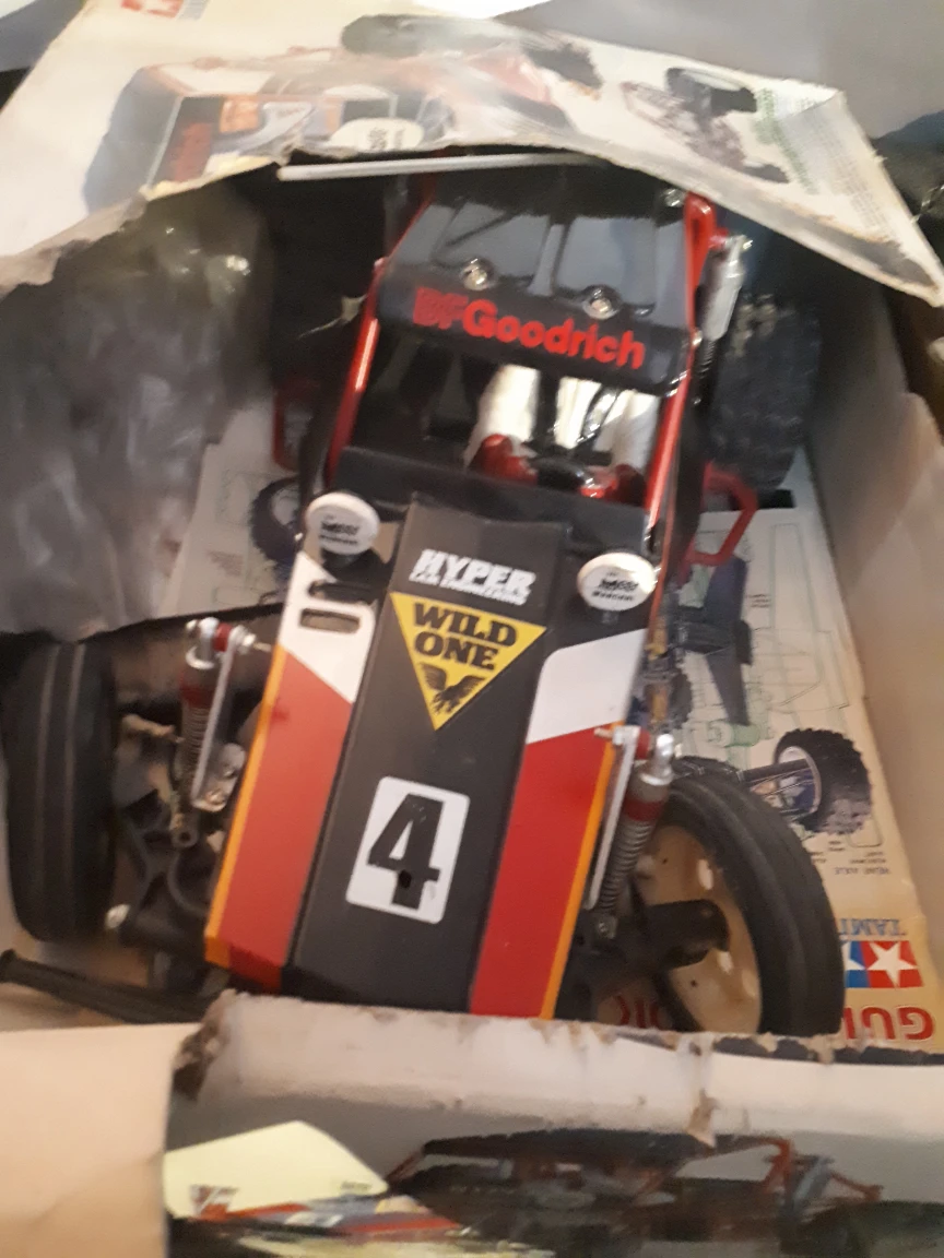 vintage race car thumbnail