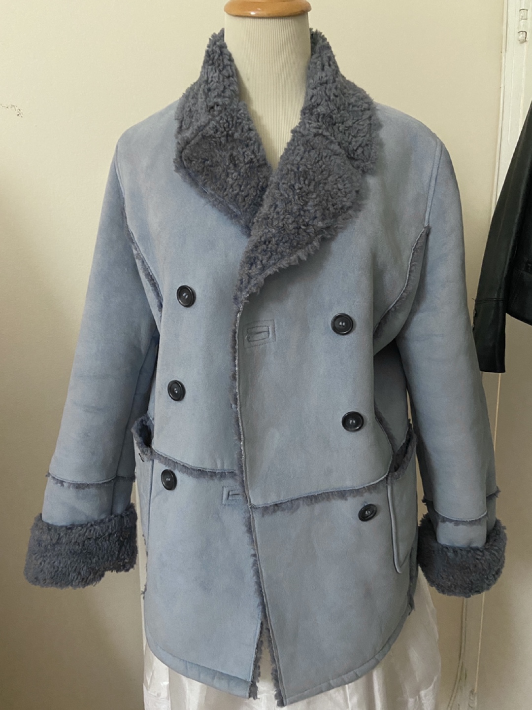 Winter coat shearling  thumbnail