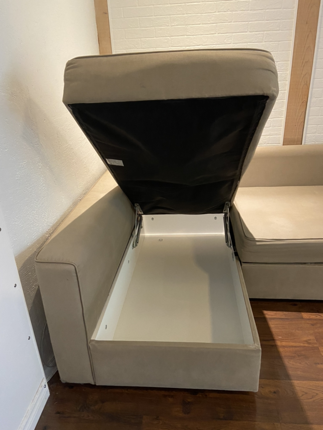 IKEA pull out Couch - photo 3