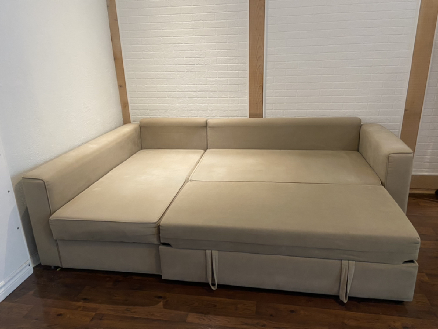 IKEA pull out Couch - photo 5
