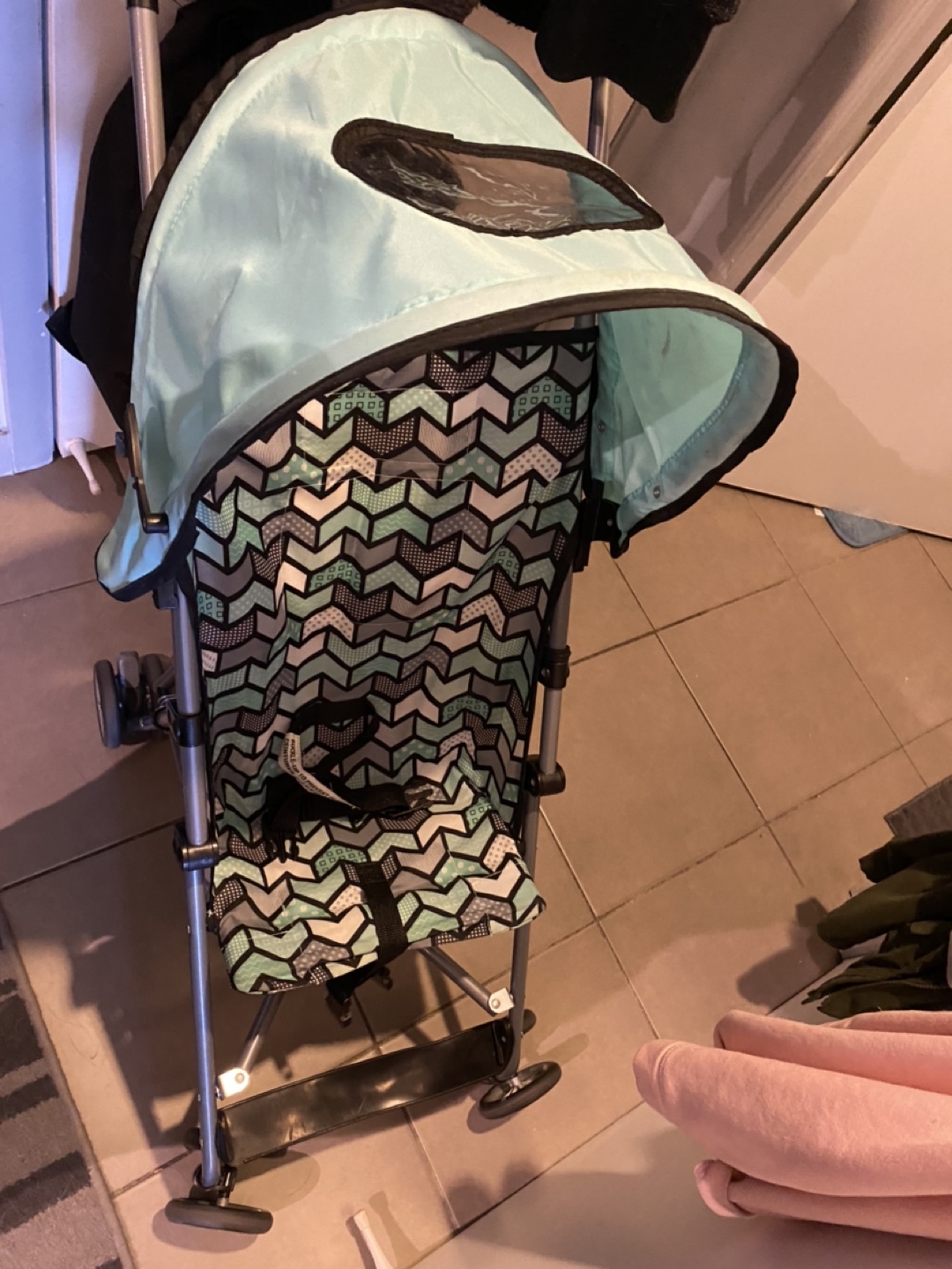 Umbrella stroller 