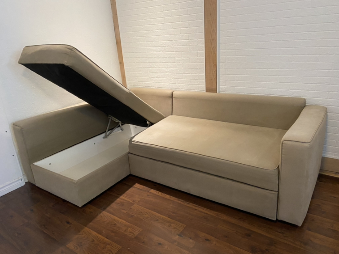 IKEA pull out Couch - photo 4