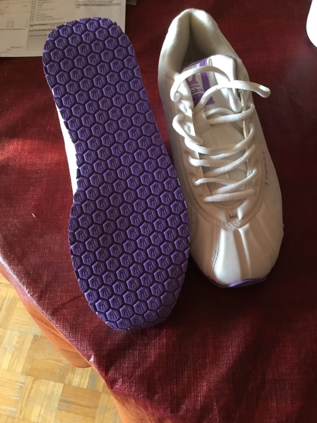 Women’s runners image indicator(2)