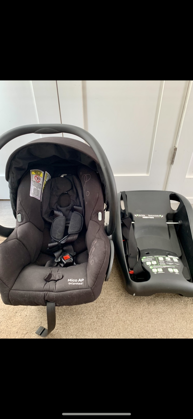 Maxi cosi infant car seat + base