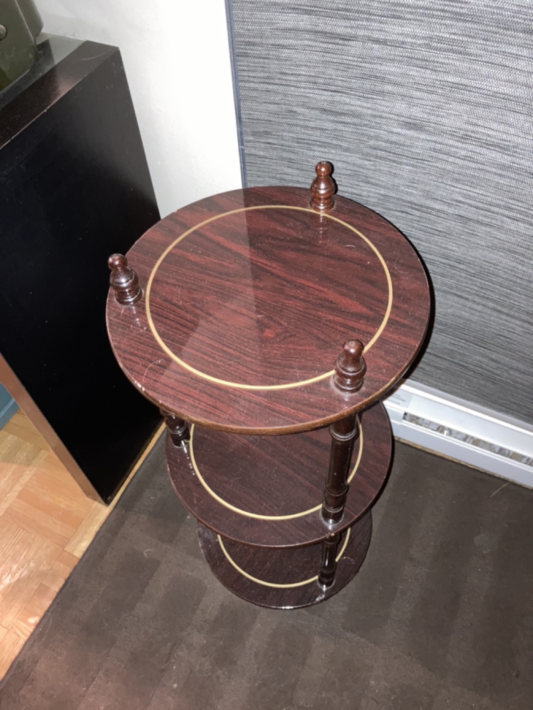 3 tier wooden stand / shelf image indicator(6)