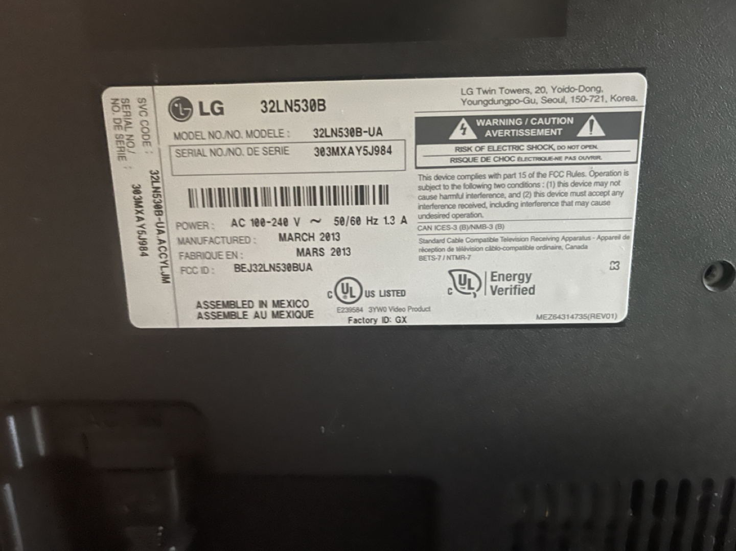 LG TV 32inch - photo 2