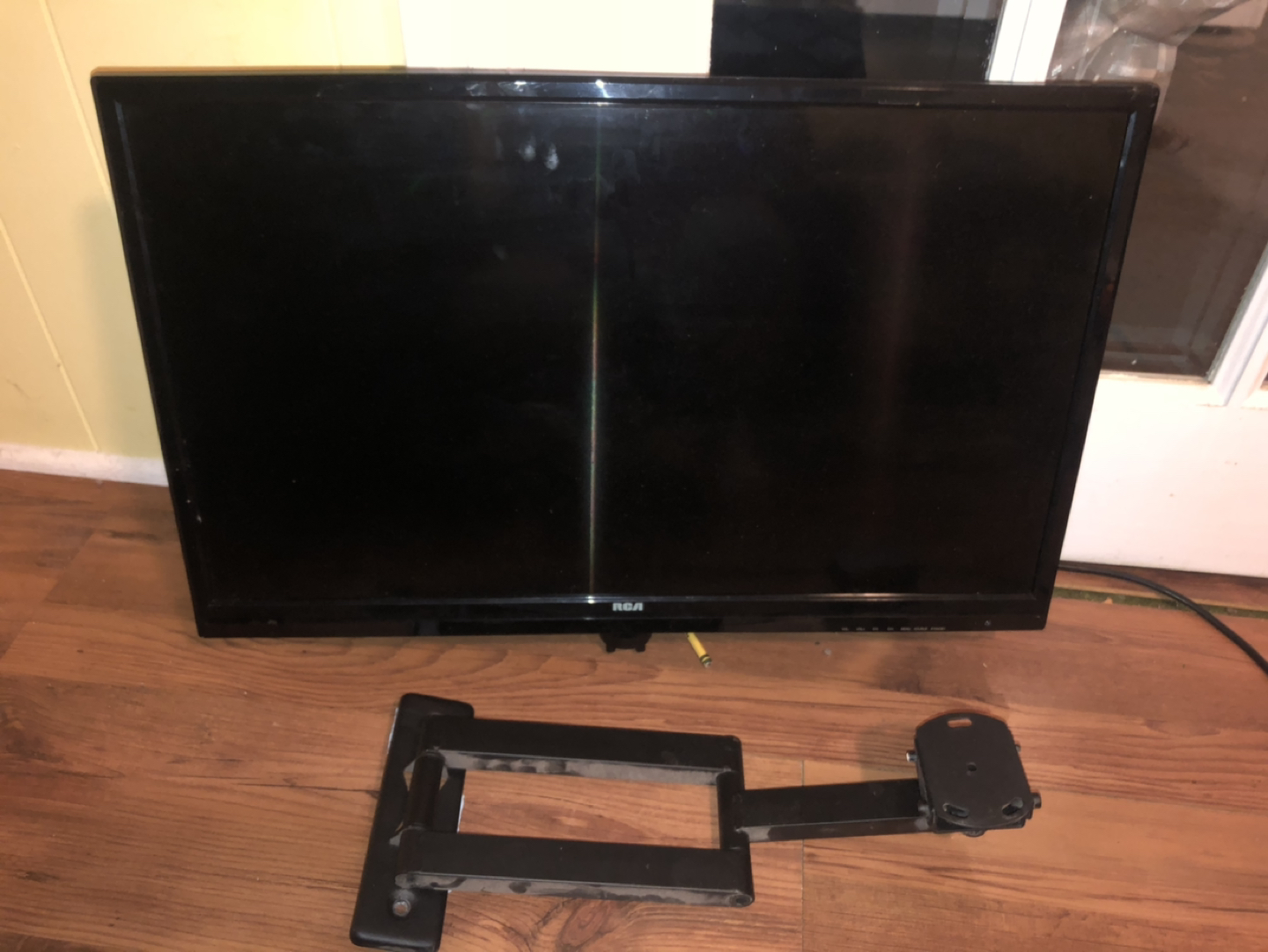 RCA Monitor 27’’ thumbnail