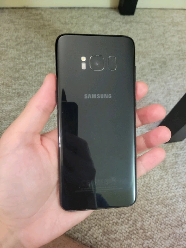 Samsung S8 phone - unlocked great condition - photo 2