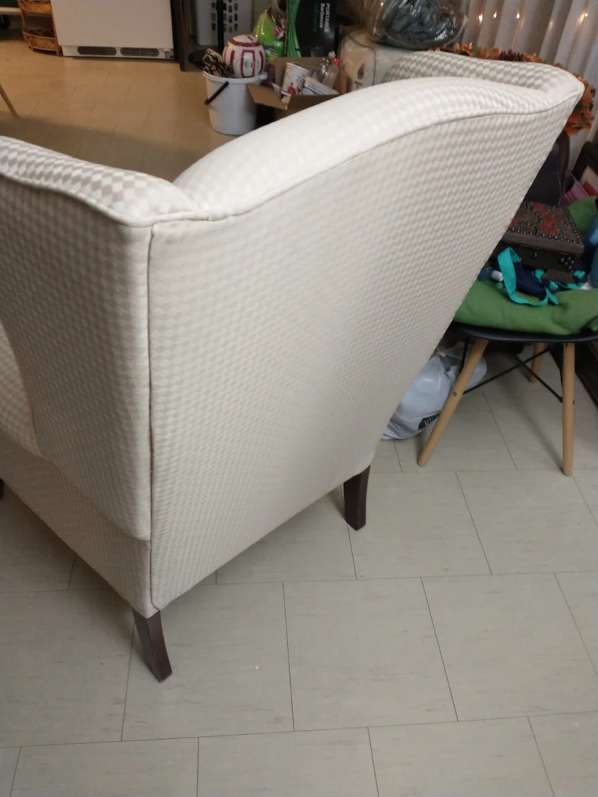 Arm chair, very comfortable $50 - photo 3