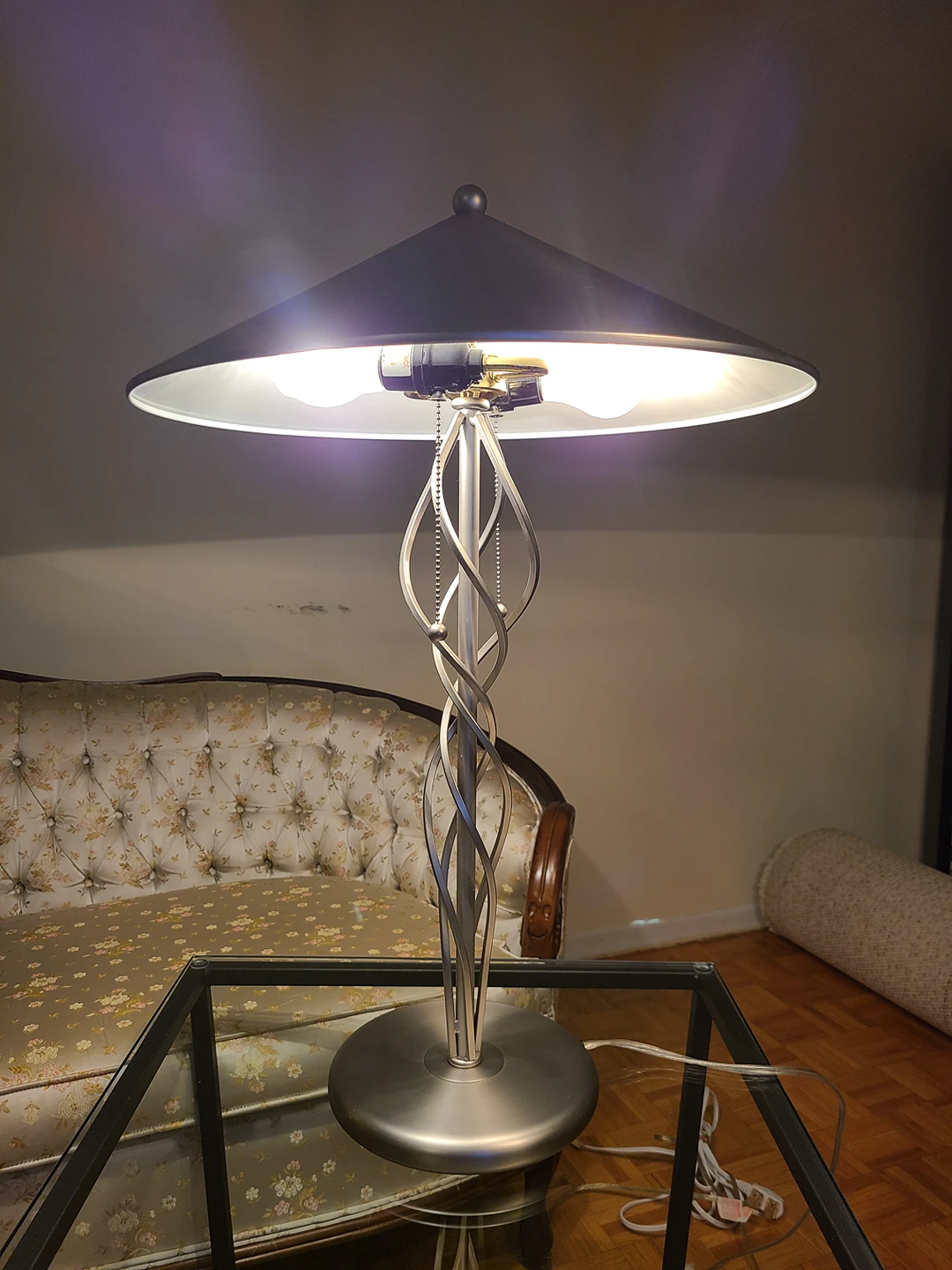2 Table Lamps, 1 Floor Lamp - photo 3