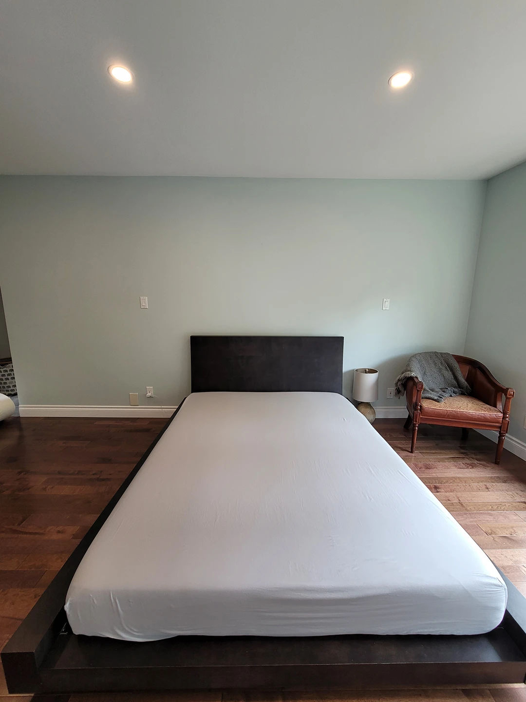 *Pirce down*Baronet silver bed frame - photo 2